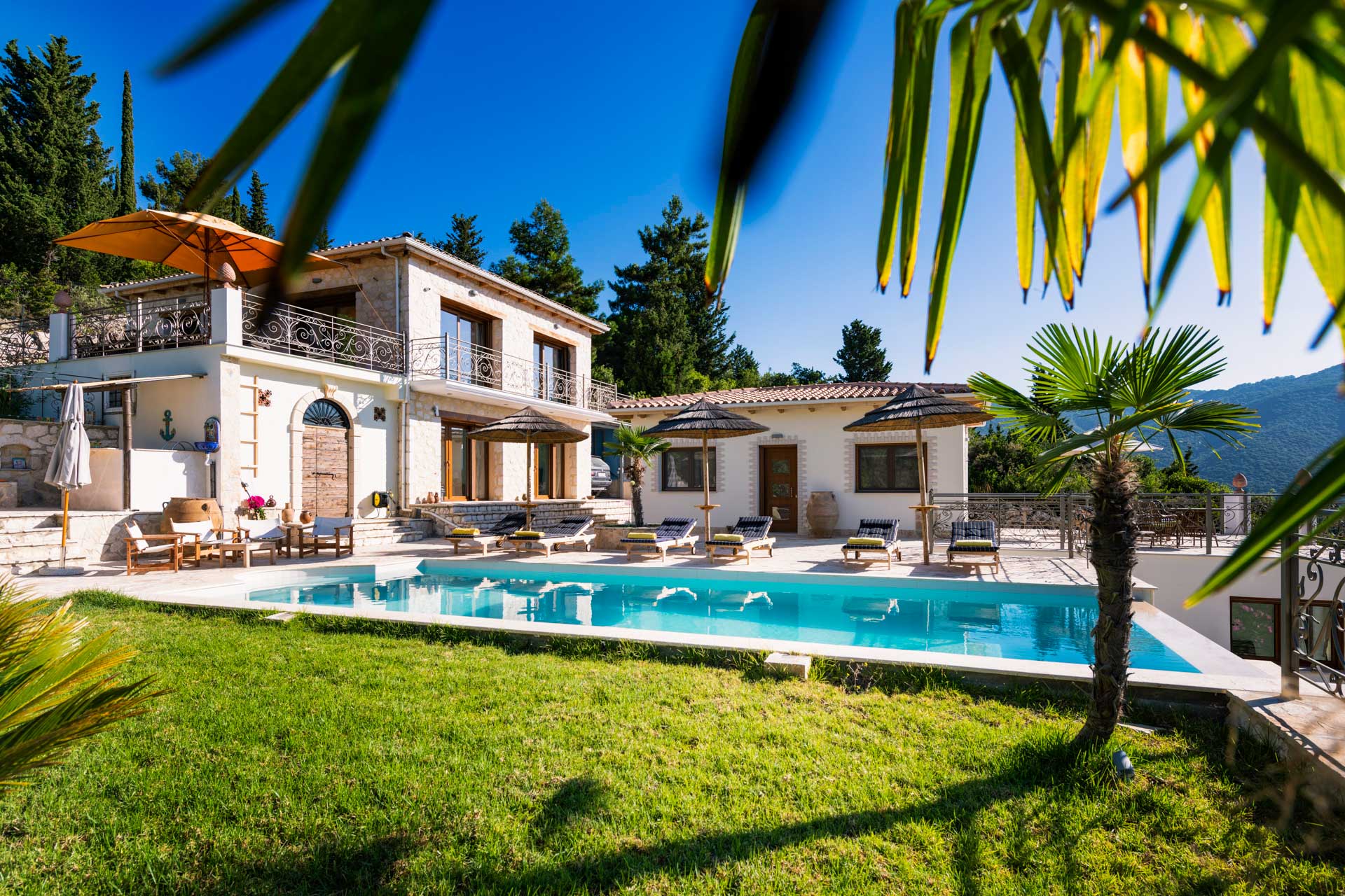THE VIEW LUXURY VILLAS - summer residence, luxury property, greece